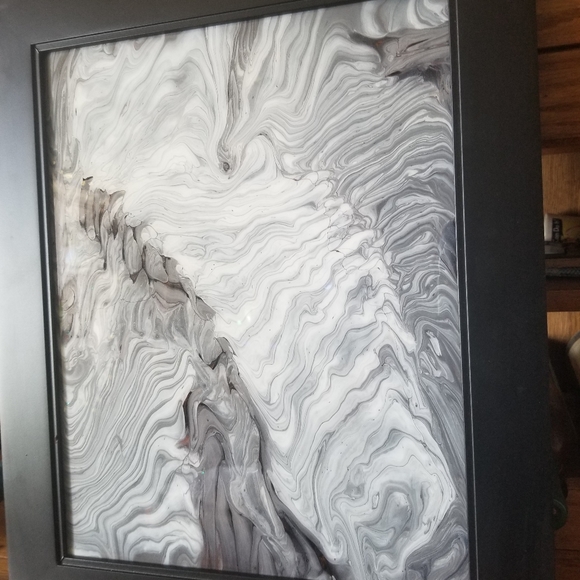 Handcrafted Acrylic Pour 'Zebraesque' - Picture 5 of 11